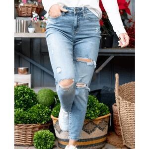 Judy Blue Skinny Fit Distressed Jeans Light Wash Stretch Comfort Size 7/28